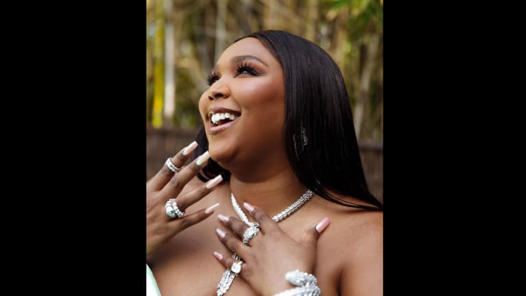 Get the Look: Lizzo’s Grammy Awards-Worthy Lashes