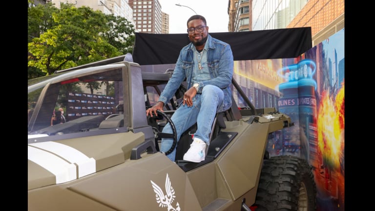 Quick Pics: Lil Rel Howery Attends the ‘Free Guy’ Premiere