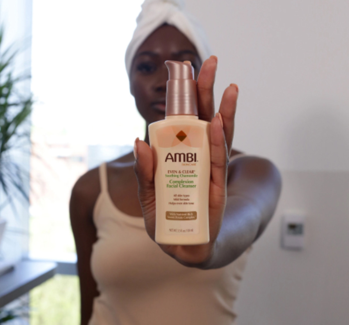 AMBI Soothing Chamomile Complexion Facial Cleanser