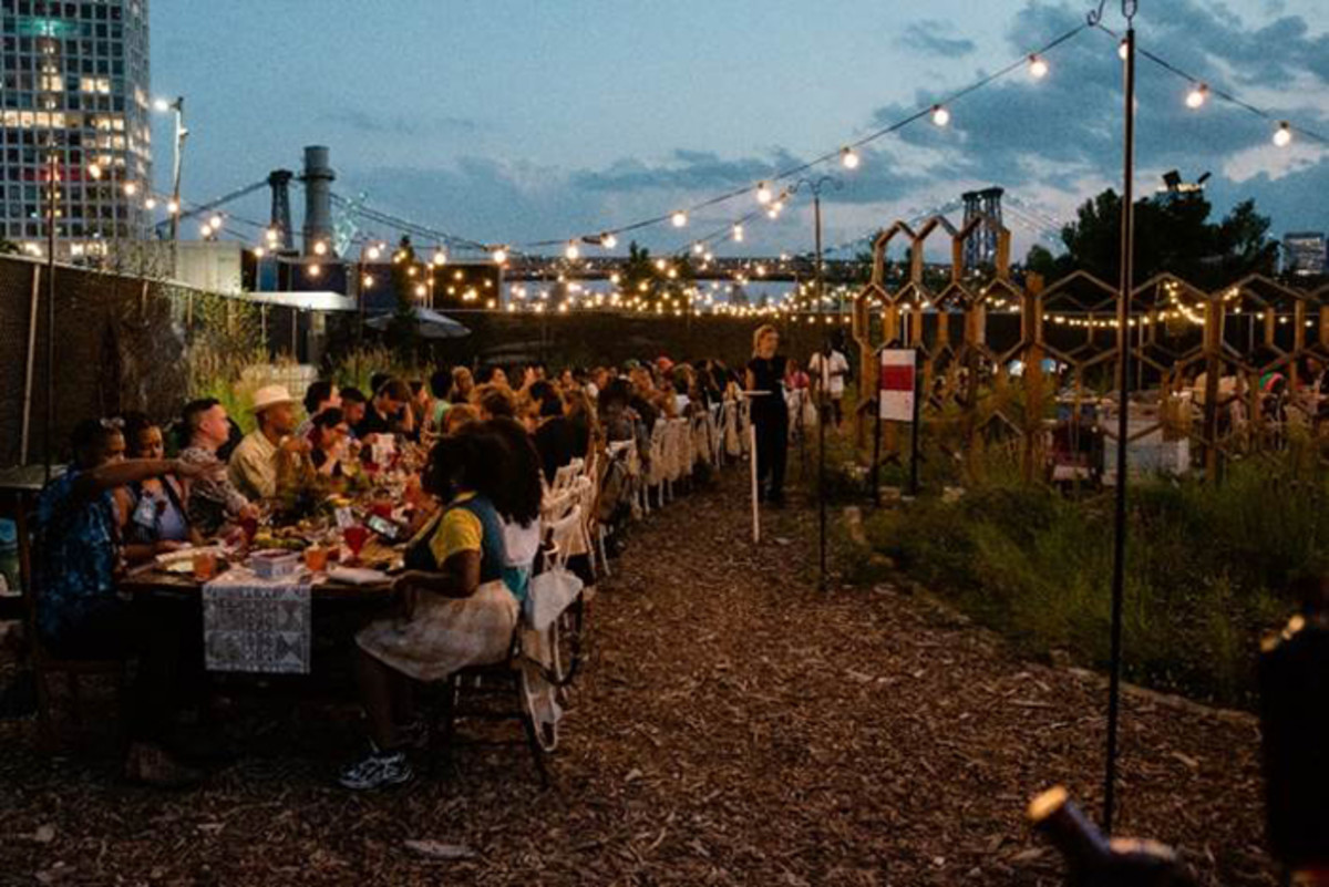 The first of BOMBAY BRAMBLE and Chef Omar Tate's "Cultivating Community: The Dinner Series" was held at Oko Farms, a Black-owned farm in Brooklyn's Williamsburg neighborhood.